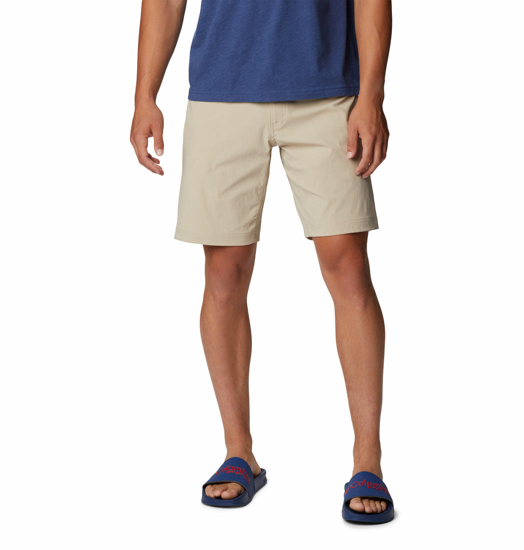 2033071-Blood and Guts™ Stretch Short-COLUMBIA