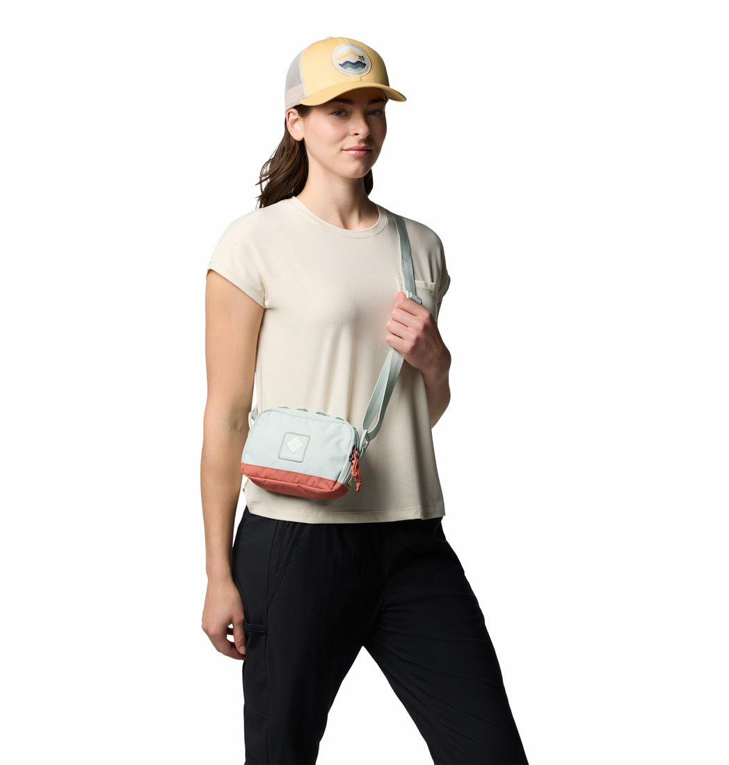 2121521-TRAIL TRAVELER™ CROSSBODY BAG-COLUMBIA